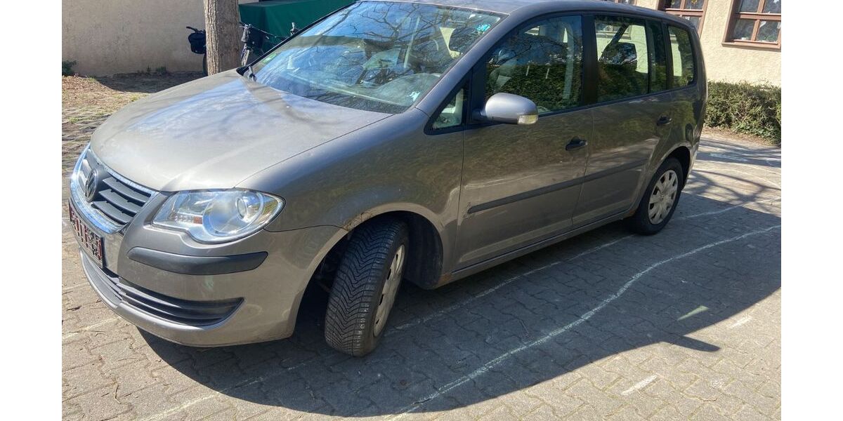 VW Touran 260.000 km 1.999 &euro; Tübingen 72072