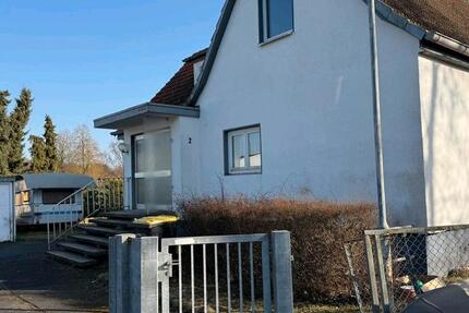 Haus Hofgeismar - 7 Zimmer, 145 m&sup2;, 160.000&euro; | Angebot:26797023