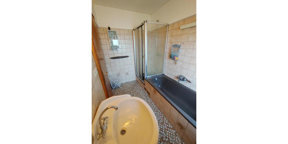 Einfamilienhaus Cuxhaven Groden - 7 Zimmer, 150 m&sup2;, 279.000&euro; | Angebot:27092853