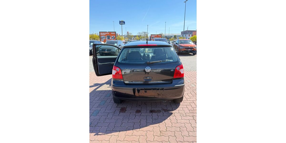 VW Polo 141.500 km 1.350 &euro; Hockenheim 68766