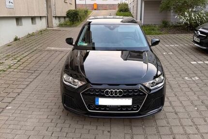 Audi A1 40.380 km 17.490 &euro; Treuchtlingen 91757