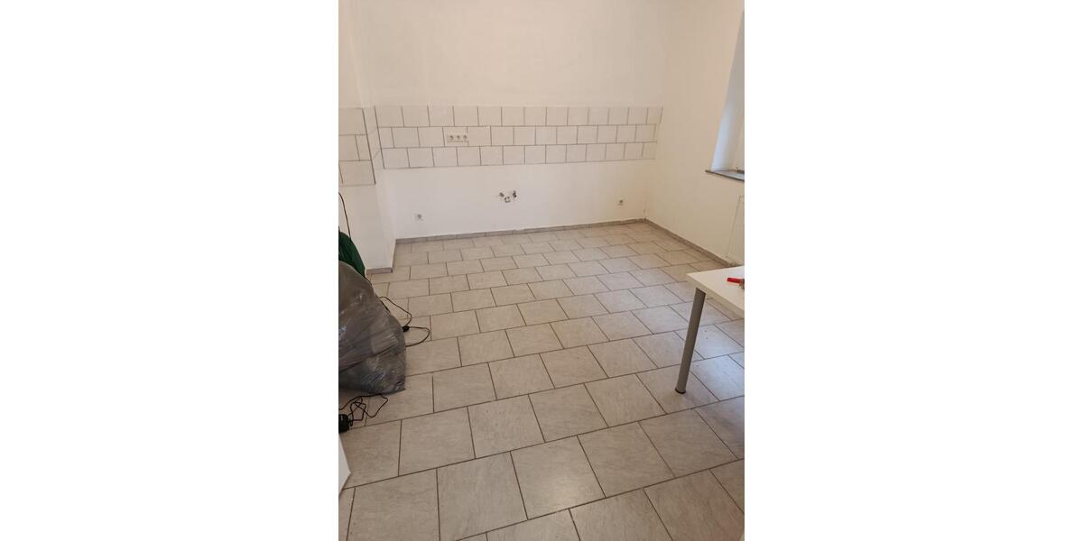 Erdgeschoßwohnung Kassel Fasanenhof - 4 Zimmer, 83 m&sup2;, 850&euro; | Angebot:25449508