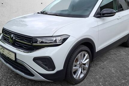 VW T-Cross 8.820 km 22.980 &euro; Lachendorf 29331