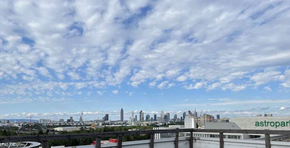 Wohnung zum Kaufen in Frankfurt 179.900 € 20.84 m²