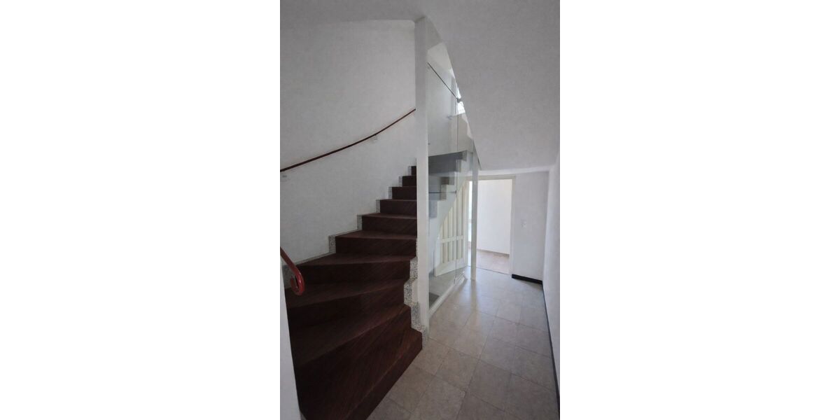 Zwischen Victoriapark und Innenstadt - provisionsfrei, von privat - Einfamilienhaus Kronberg im Taunus Kronberg | Angebot:27213142