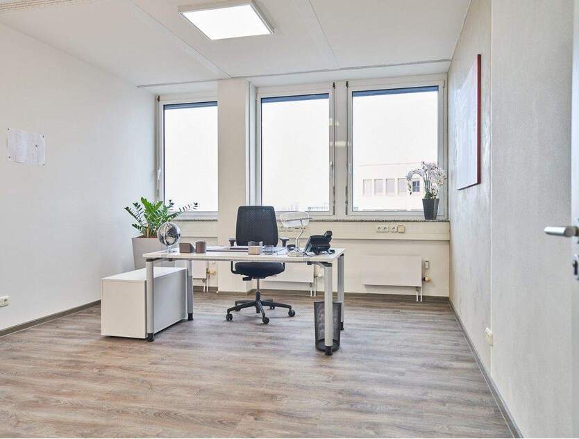 Kleines Büro - Großes Potenzial! Jetzt mieten!* zimmer