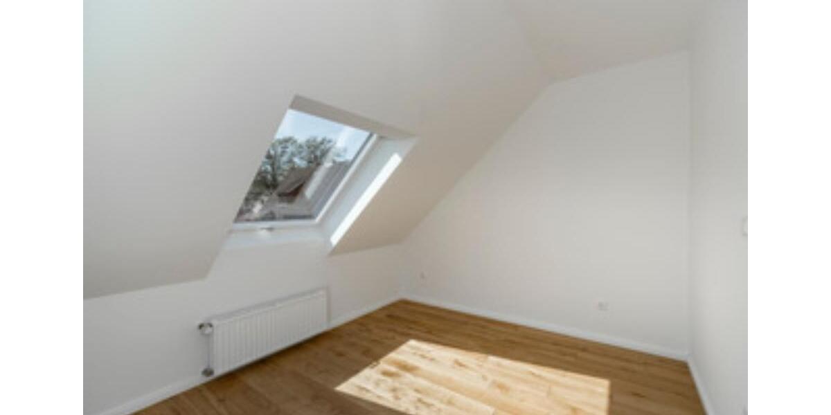 Dachgeschoßwohnung Bargteheide - 3 Zimmer, 82 m&sup2;, 1.200&euro; | Angebot:24840113