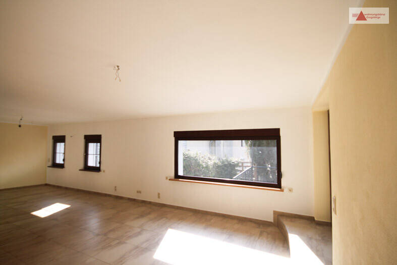 Einfamilienhaus Annaberg-Buchholz OT Buchholz Annaberg - 4 Zimmer, 160 m&sup2;, 800&euro; | Angebot:26686648