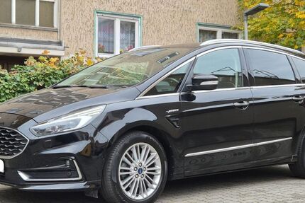 Ford S-Max 70.000 km 23.900 € Berlin 12055