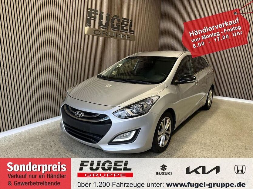i30