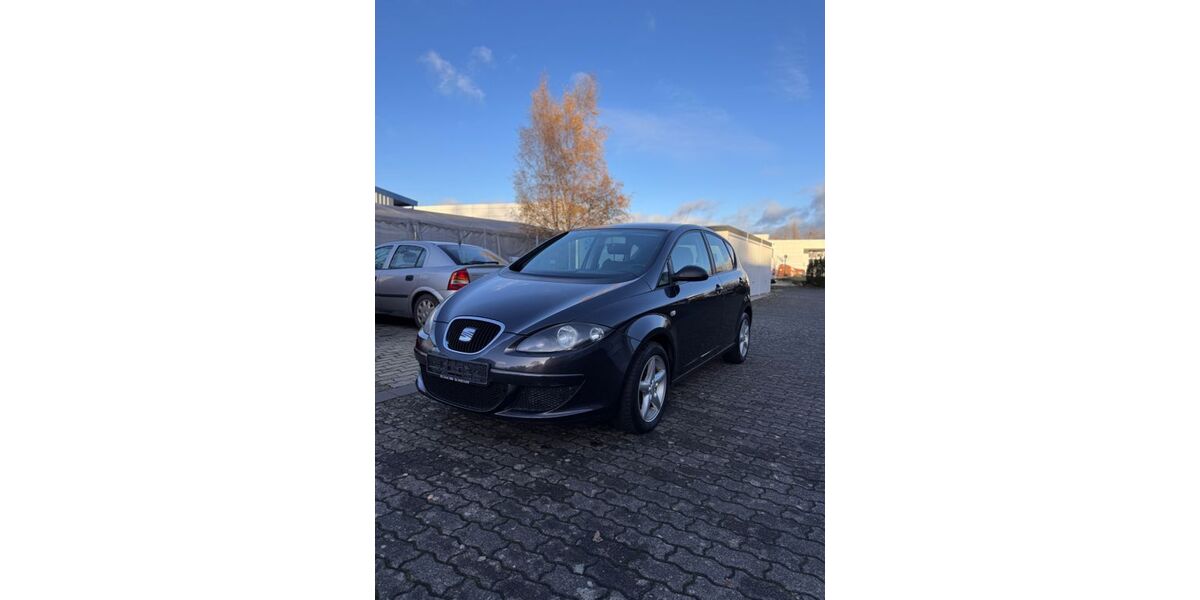 Seat Altea 267.330 km 2.450 € Paderborn 33106