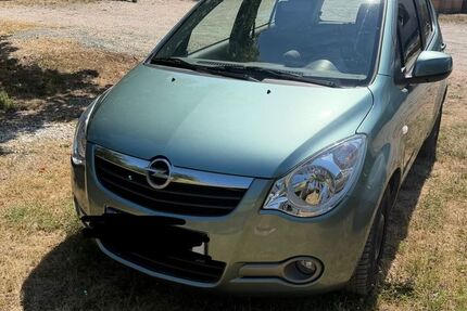 Opel Agila 41.800 km 4.000 &euro; Stein 90547