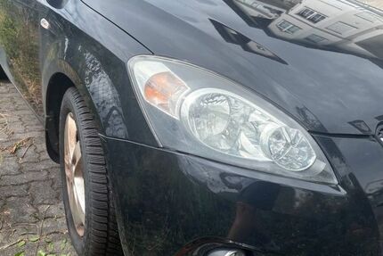 Kia pro ceed / ProCeed 123.000 km 3.100 &euro; Weitersburg 56191