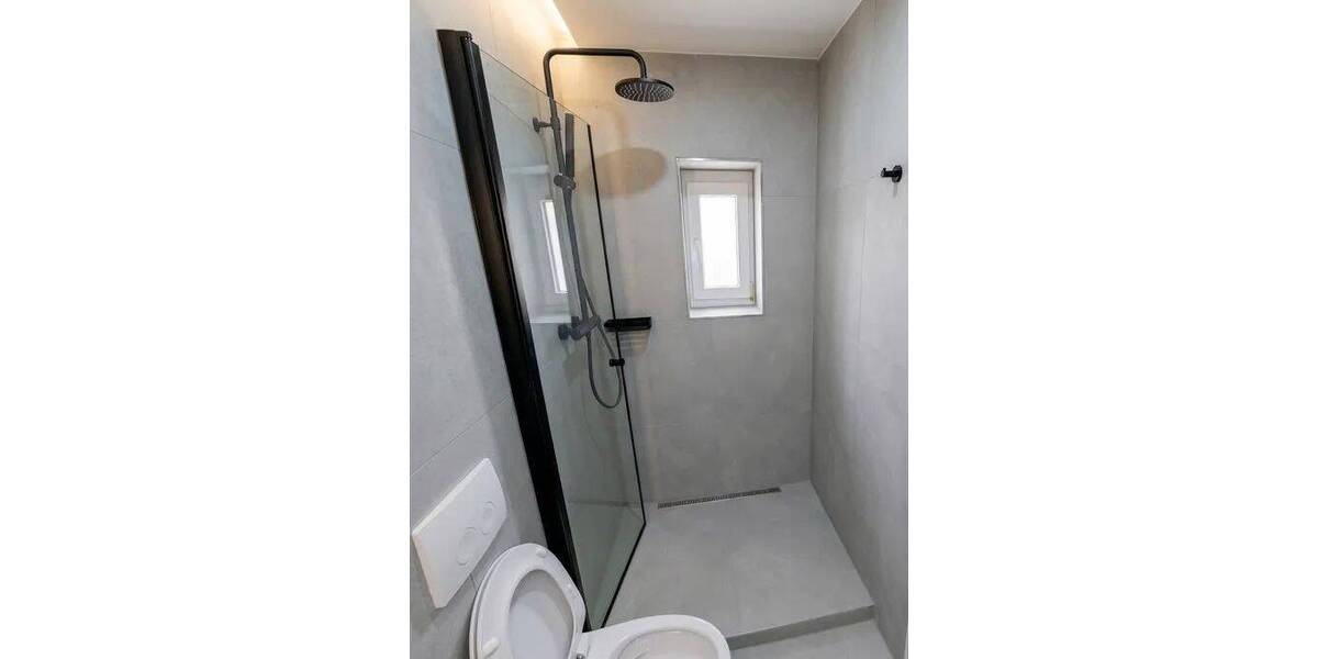 Etagenwohnung Nürnberg Zollhaus - 4 Zimmer, 57 m&sup2;, 380&euro; | Angebot:26863589