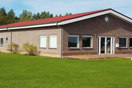 *Multifunktionshalle*Ausstellungfläche, Lagerfläche, Büro* Beheizbar * 2-schaliges Mauerwerk* Top-Lage!!! zimmer