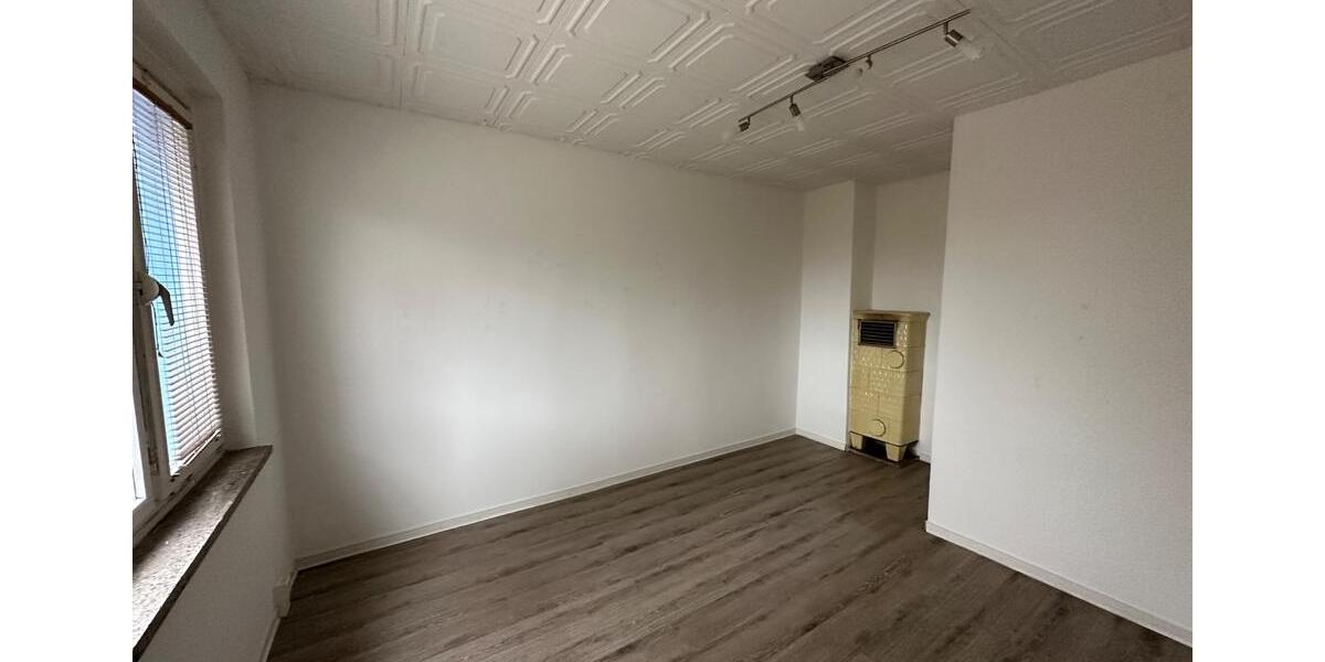 Hochparterre Bad Freienwalde (Oder) - 3 Zimmer, 66 m&sup2;, 400&euro; | Angebot:26424724