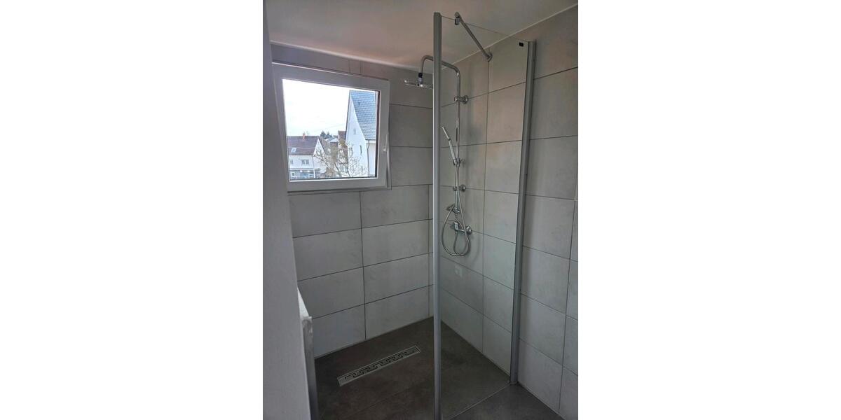 Etagenwohnung Reutlingen - 4 Zimmer, 85 m&sup2;, 1.200&euro; | Angebot:25446936