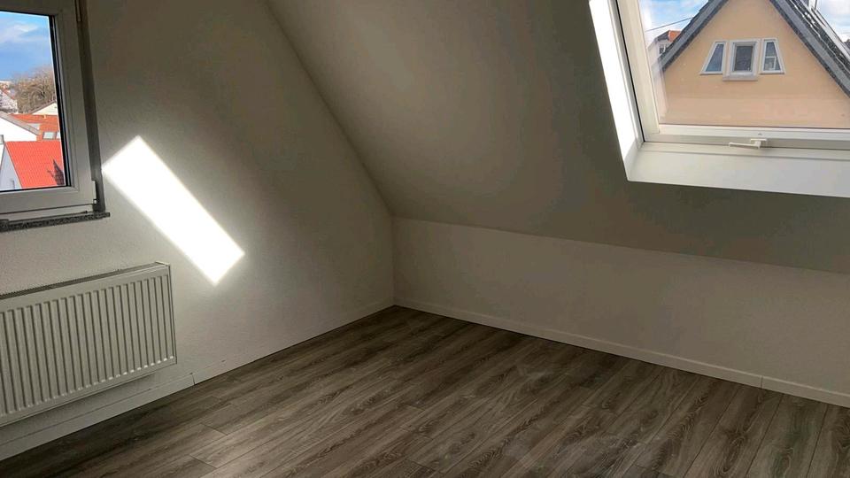 Maisonettenwohnung Reutlingen Altenburg - 3 Zimmer, 90 m&sup2;, 1.140&euro; | Angebot:25046525