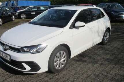VW Polo Life 1.0 KLIMA LED GJR APS SITZHEIZUNG 6.000 km 17.488 € Bergkamen 59192