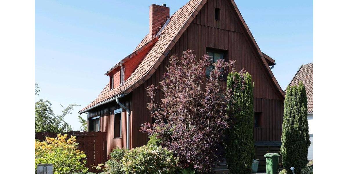 Einfamilienhaus Osterode am Harz - 7 Zimmer, 135 m&sup2;, 270.000&euro; | Angebot:27126849