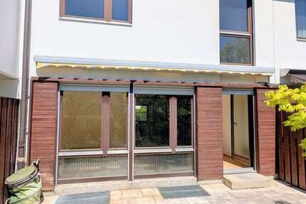 Haus Kirchheim - 5 Zimmer, 140 m&sup2;, 1.930&euro; | Angebot:26419395