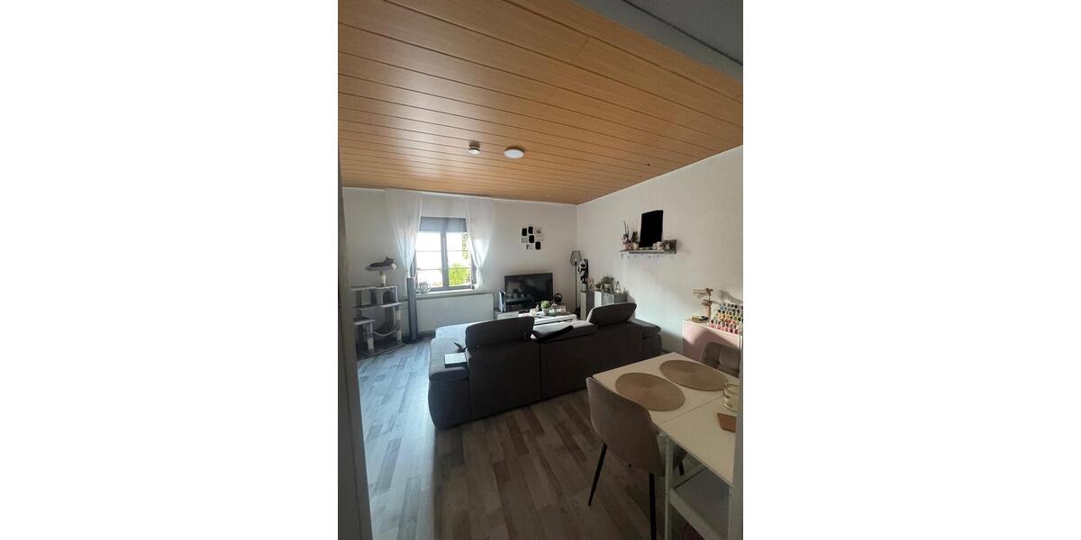 Etagenwohnung Sulzbach (Saar) - 3 Zimmer, 80 m&sup2;, 650&euro; | Angebot:25571058