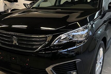 Peugeot 5008 100.076 km 15.999 € Darmstadt 64347
