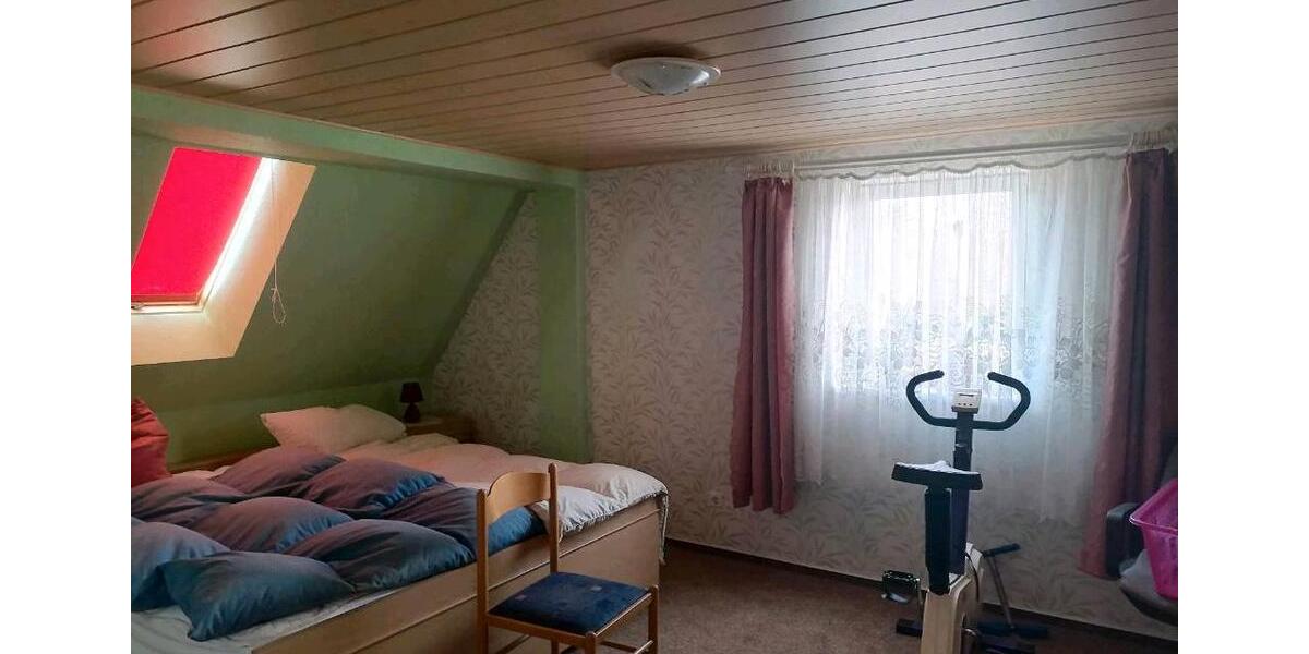 Mehrfamilienhaus, Wohnhaus Dargun - 8 Zimmer, 240 m&sup2;, 185.000&euro; | Angebot:26051246