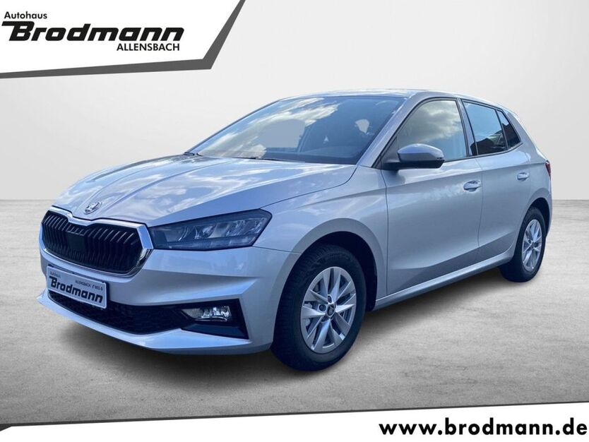 Skoda Fabia 2.850 km 23.789 € Allensbach 78476
