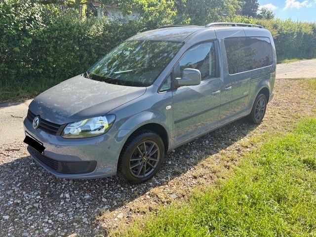 VW Caddy Maxi 141.000 km 9.900 &euro; MELLE 49326