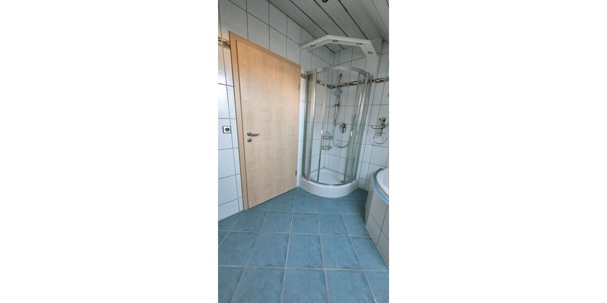 Dachgeschoßwohnung Gaimersheim - 2 Zimmer, 65 m&sup2;, 900&euro; | Angebot:24650986