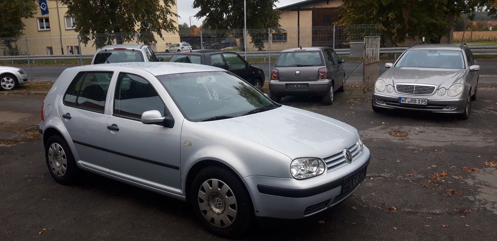 VW Golf 202.300 km 1.390 € Schladen 38315