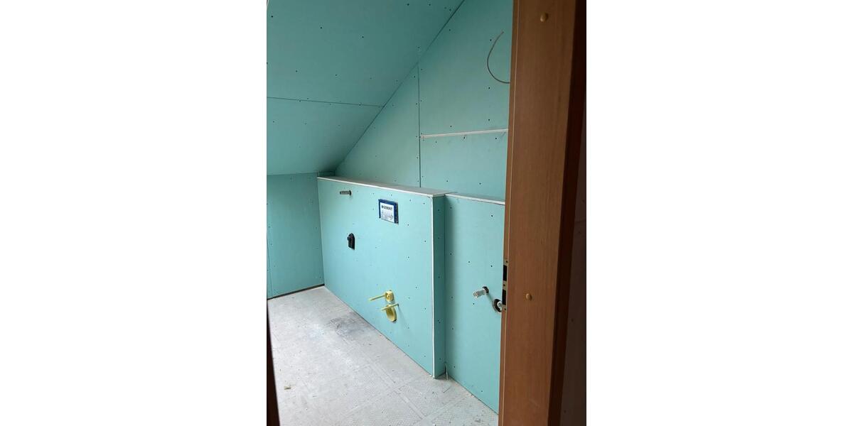 Dachgeschoßwohnung Himmelpforten - 1 Zimmer, 105 m&sup2;, 1.150&euro; | Angebot:25349411