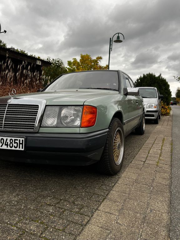 Mercedes-Benz 250 199.980 km 8.700 € Melbeck 21406