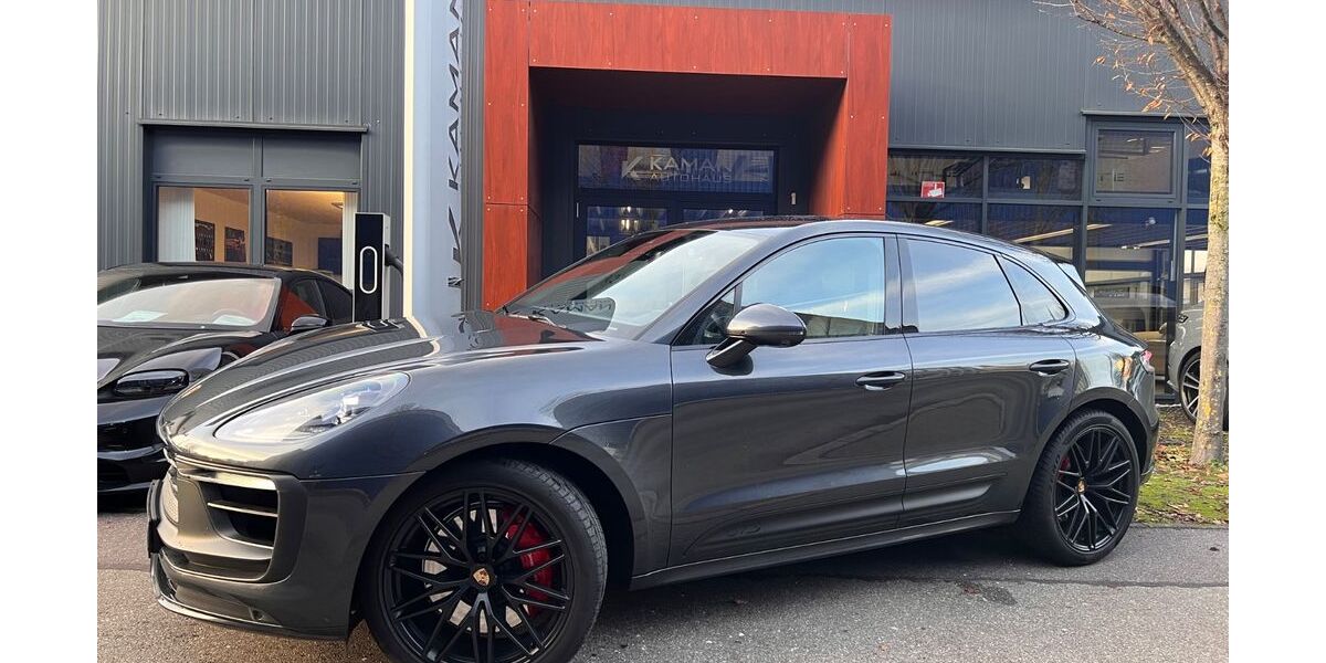 Porsche Macan 40.800 km 87.400 &euro; Sindelfingen 71065