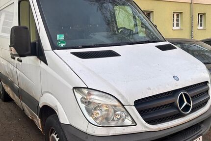 Mercedes-Benz Sprinter 298.000 km 5.990 &euro; Berlin 12057