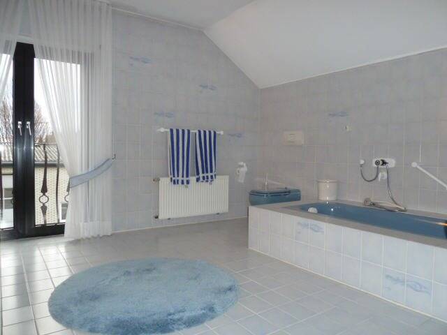 Mehrfamilienhaus, Wohnhaus Anröchte - 6 Zimmer, 240 m&sup2;, 995.000&euro; | Angebot:23941156