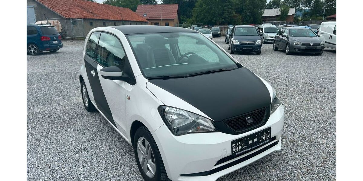 Seat Mii 98.000 km 3.950 &euro; Derenburg 38895
