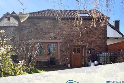 Haus Mechernich - 5 Zimmer, 152 m&sup2;, 239.000&euro; | Angebot:26433330