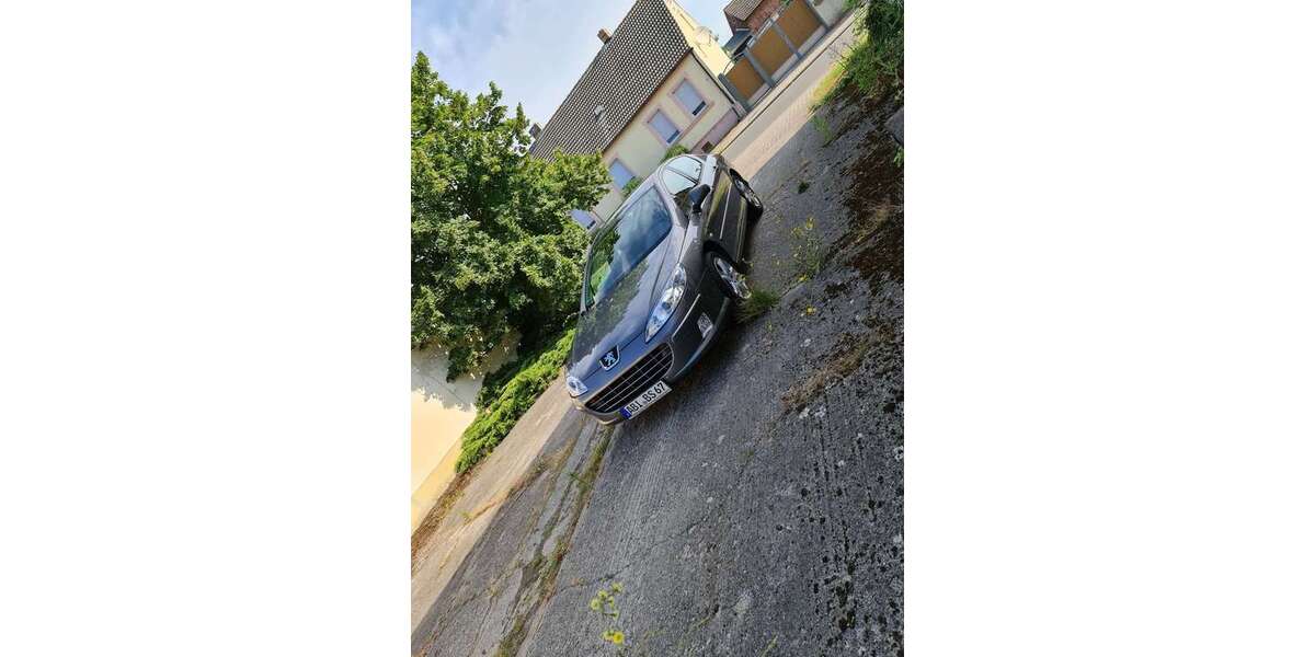 Peugeot 407 204.000 km 2.499 &euro; Anhalt-Zerbst OT Polenzko 39264