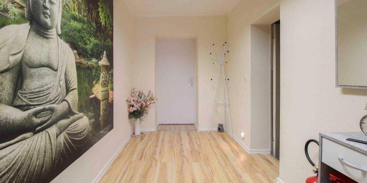 Reihenmittelhaus Calbe - 5 Zimmer, 220 m&sup2;, 113.000&euro; | Angebot:25213018