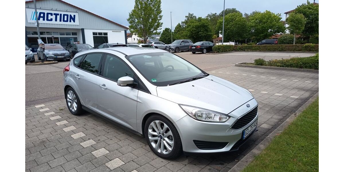 Ford Focus 79.500 km 6.990 &euro; Haldenwang 89356