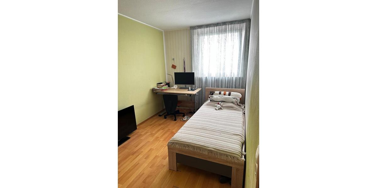 Etagenwohnung Niederwerrn - 4 Zimmer, 98 m&sup2;, 238.000&euro; | Angebot:27024154