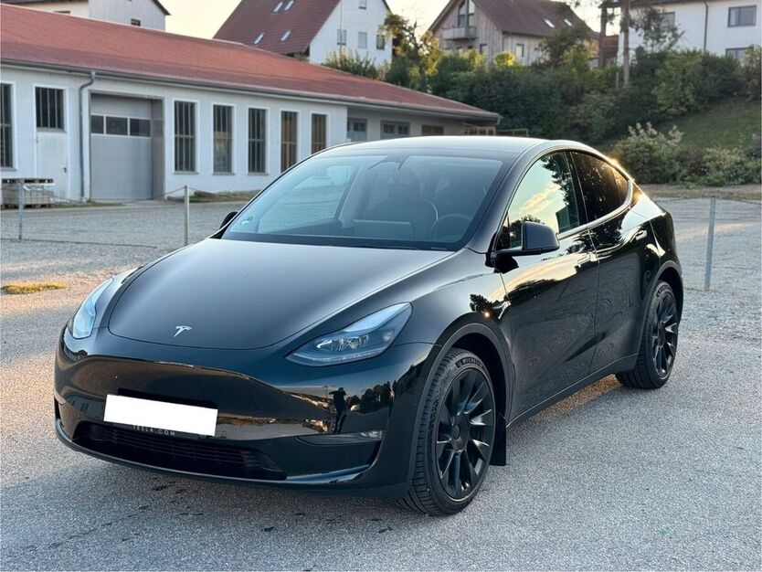 Tesla Model Y 59.900 km 34.900 € Ergoldsbach 84061