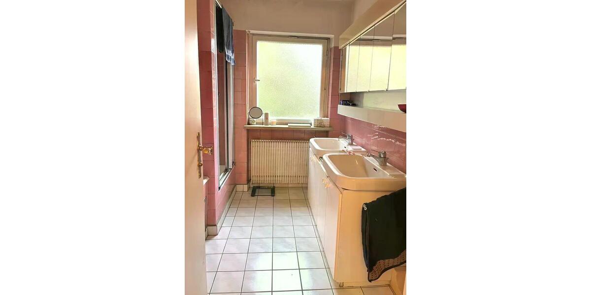 Einfamilienhaus Ochsenfurt - 7 Zimmer, 167 m&sup2;, 569.000&euro; | Angebot:26201316