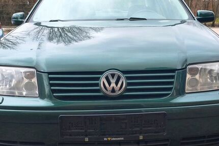 VW Bora 216.500 km 1.299 &euro; Buxtehude 21614