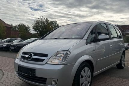 Opel Meriva 121.684 km 3.990 &euro; Stade 21680