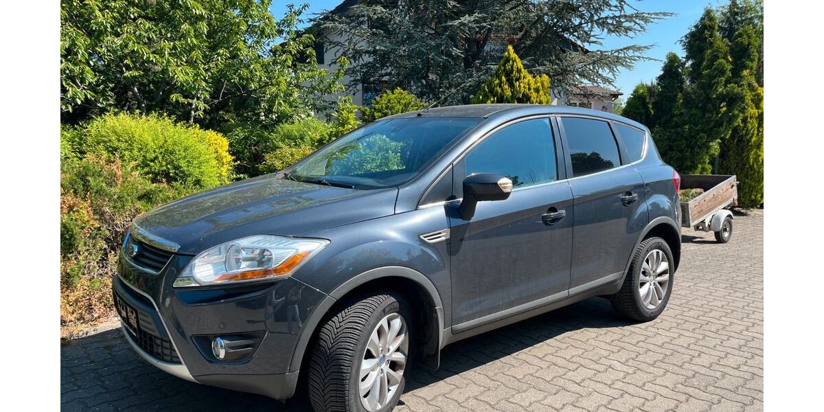 Ford Kuga 133.000 km 4.885 &euro; Trebbin 14959
