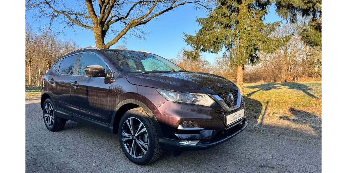 Nissan Qashqai 26.000 km 14.499 &euro; Buxtehude 21614