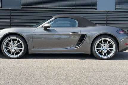 Porsche Boxster 17.800 km 57.800 € Passau 94032